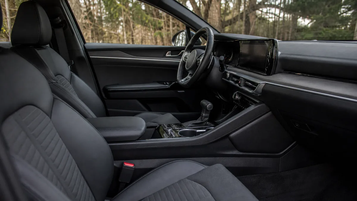 Kia K5 gt interior