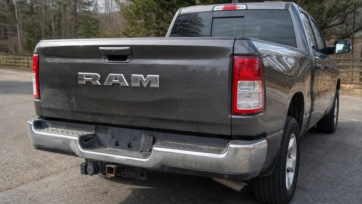 Ram 1500 trailer hitch and camper connection - Ram 1500